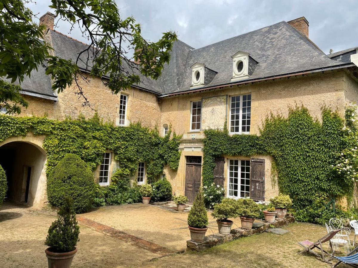 Clos Saint Leonard Durtal Buitenkant foto