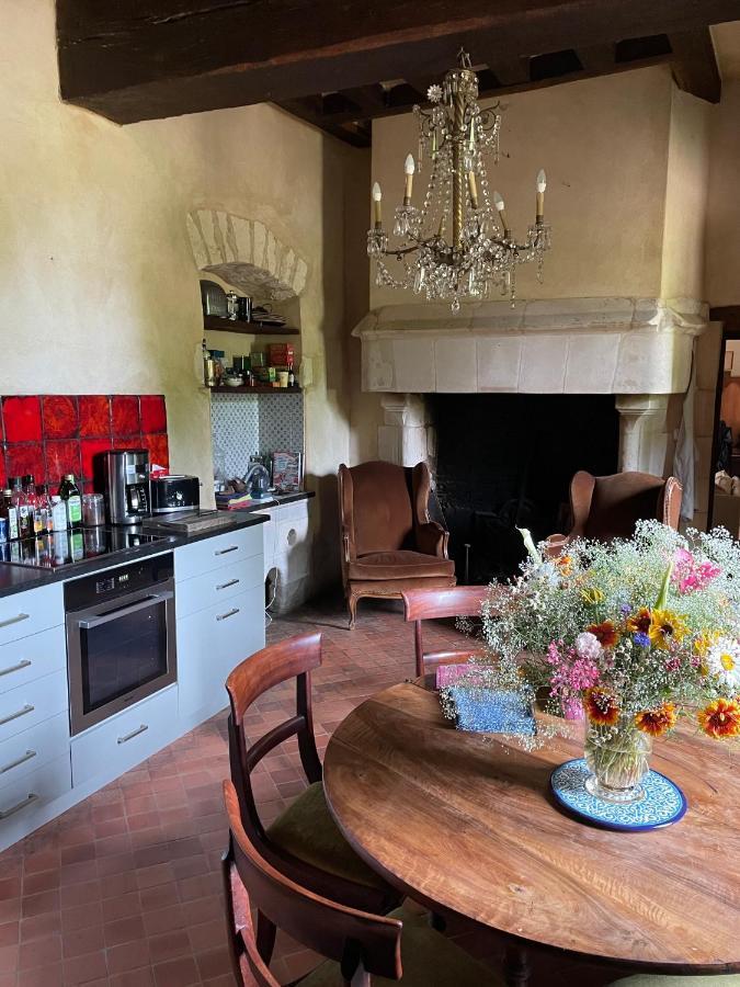 Clos Saint Leonard Durtal Buitenkant foto